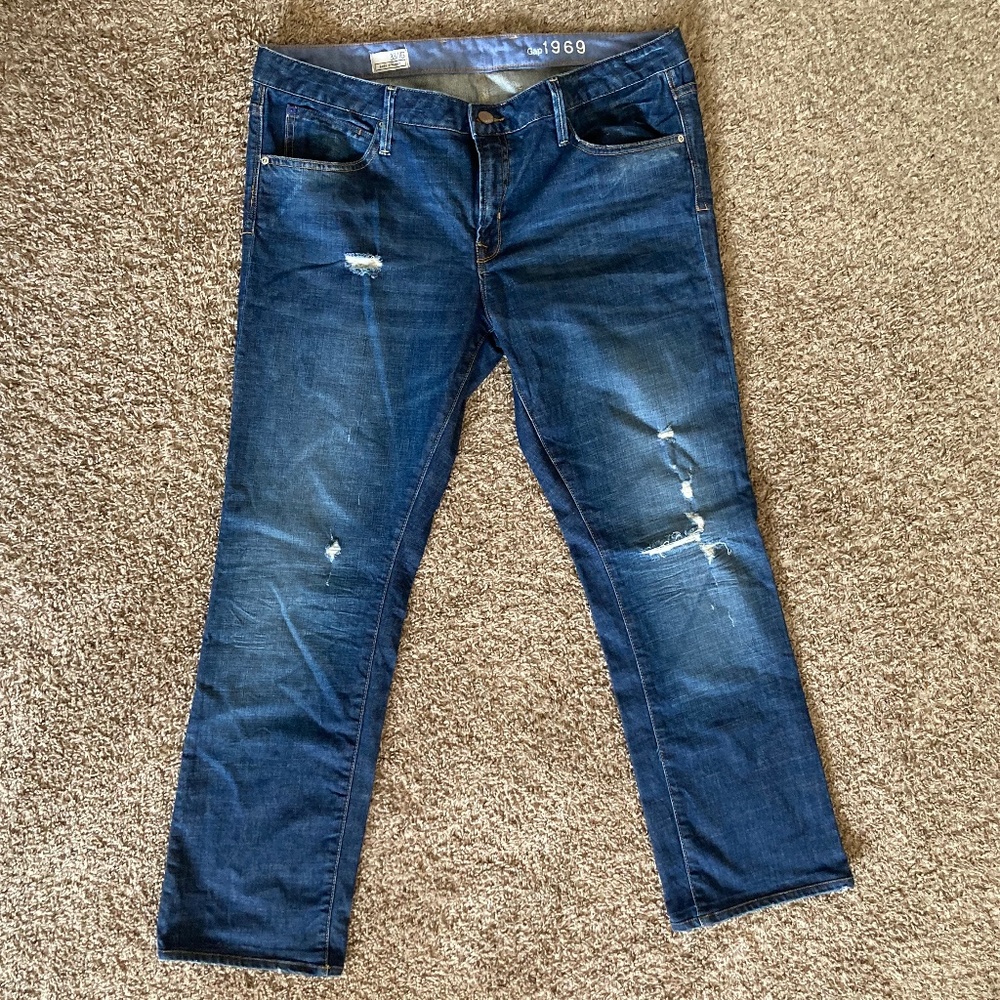 Gap1960 Women’s Easy Straight Destructed Medium Jeans